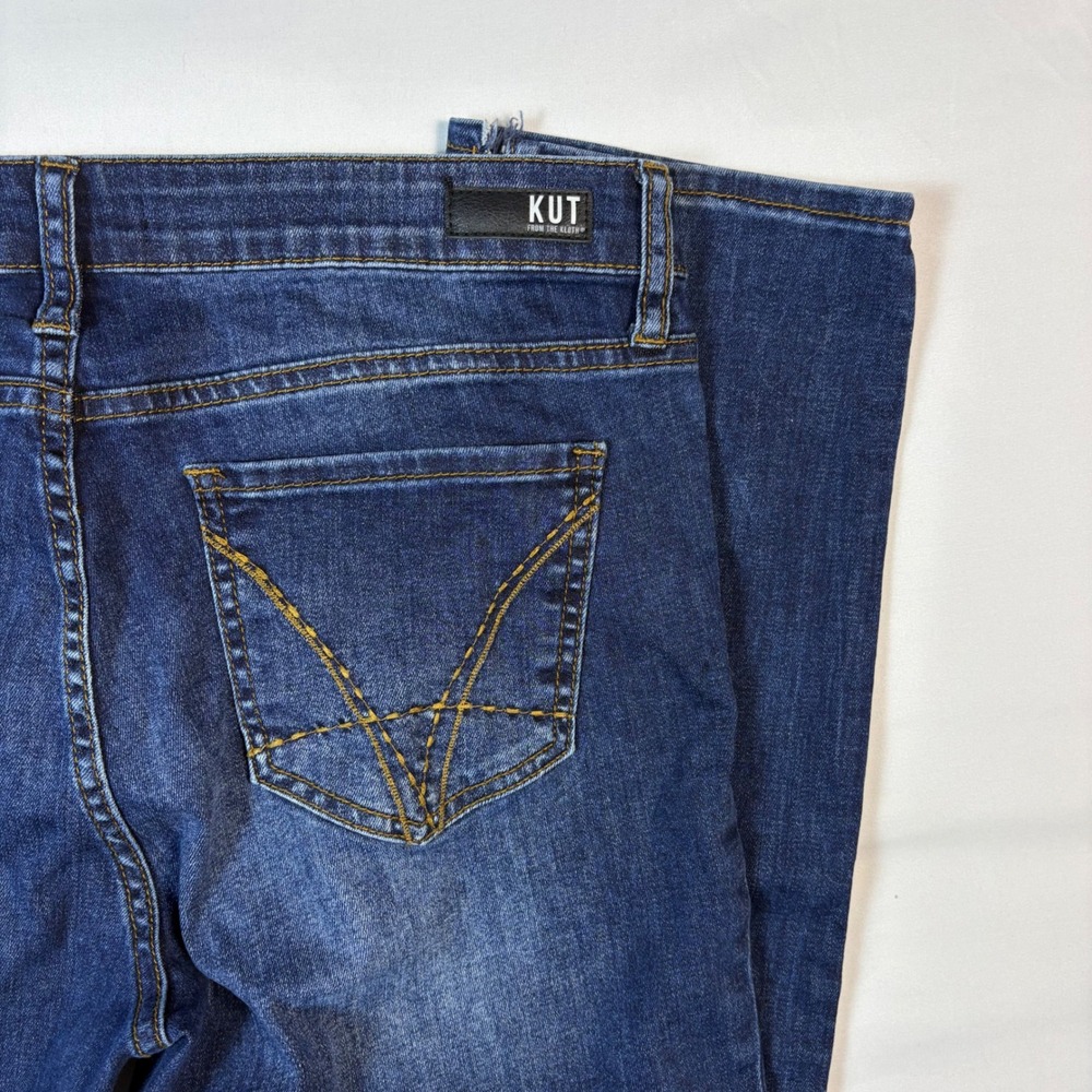 Kut from the Kloth Womens Size 8 Straight‎ Leg Jeans Blue Dark Wash Embroidered - Picture 3 of 11